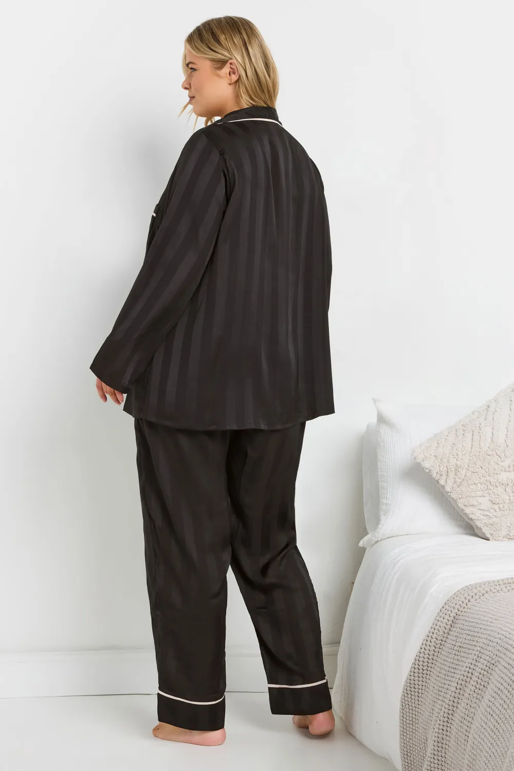 YOURS Curve Black Stripe Satin Pyjama Set