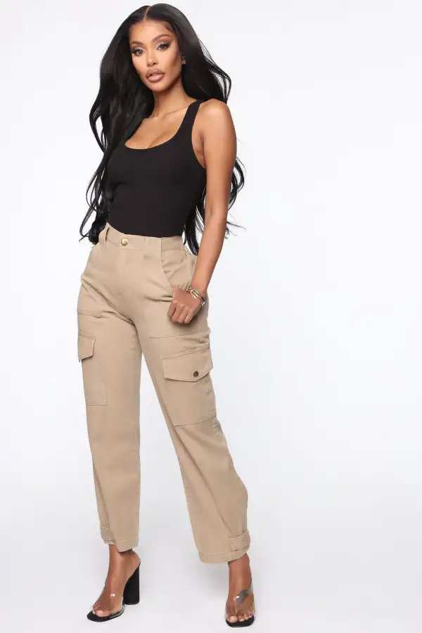 Essential Racer Back Tank Top - Black