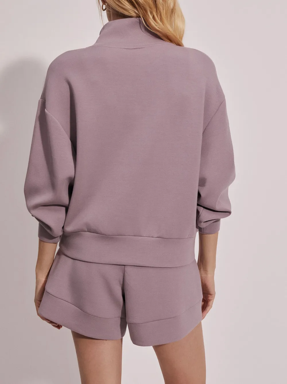 Chic Half-Zip V-Neck Oversized Sweatshirt