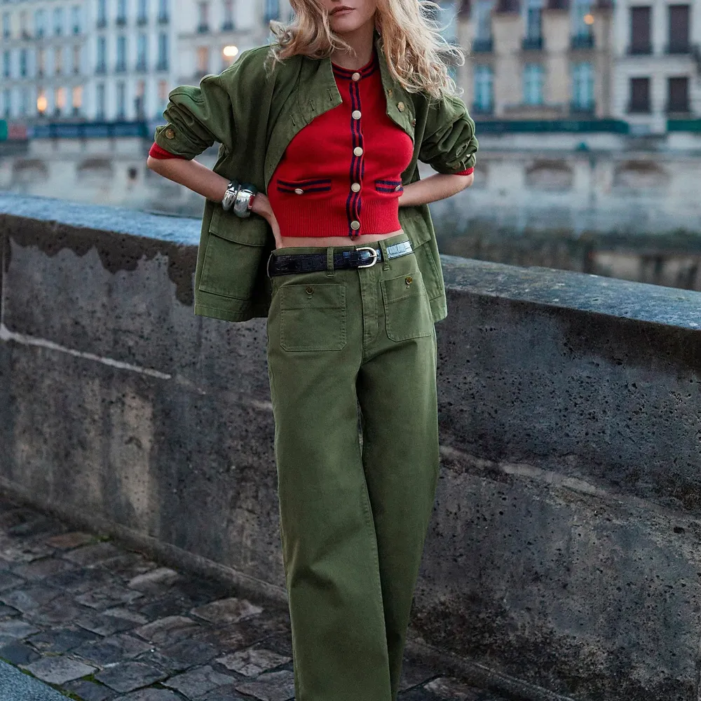 Cashmere Sweater Lady Jacket with Contrast Trim