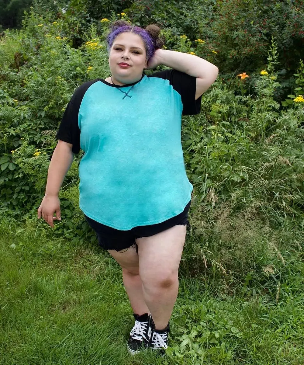 TIYOMI Plus Size T Shirt for Women Short Sleeve Tunic Cross Line Shirts Round Neck Tops Summer Blouse XL-5XL 14-28