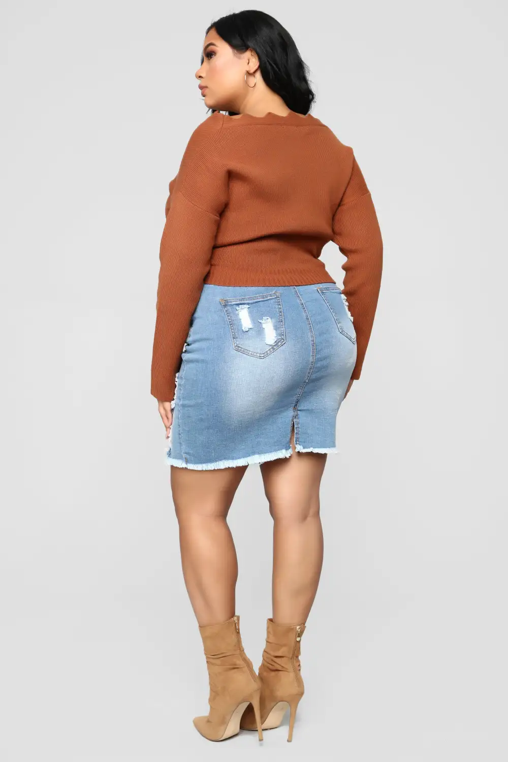 Finding Love Sweater - Cognac