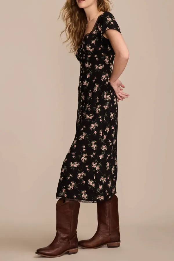 Lace trimmed Short Sleeve Midi Dress