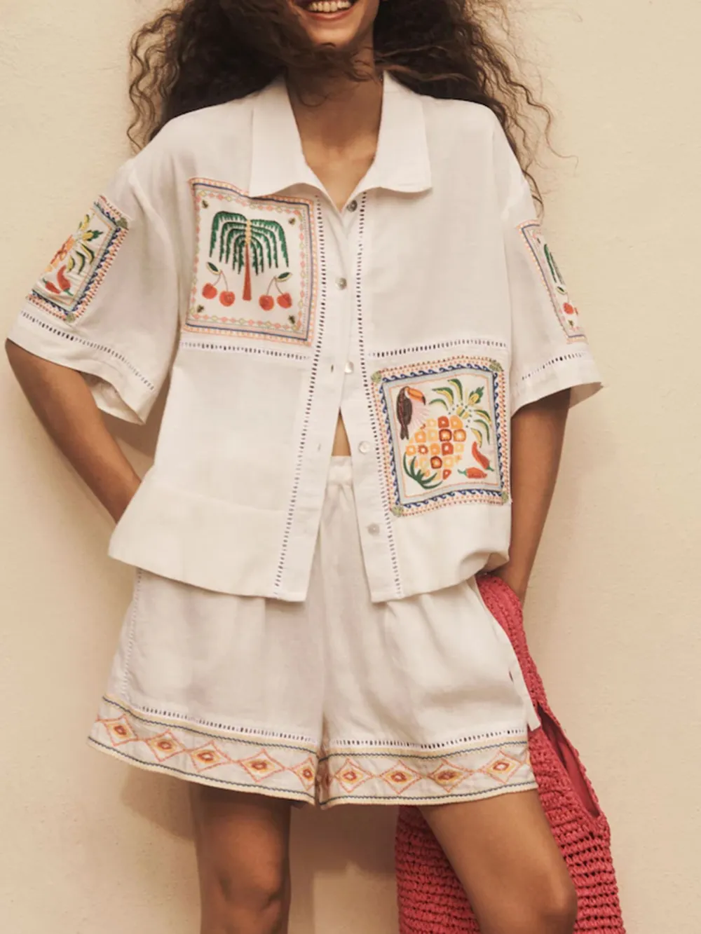 White Embroidered Loose-Fitting Casual Shorts