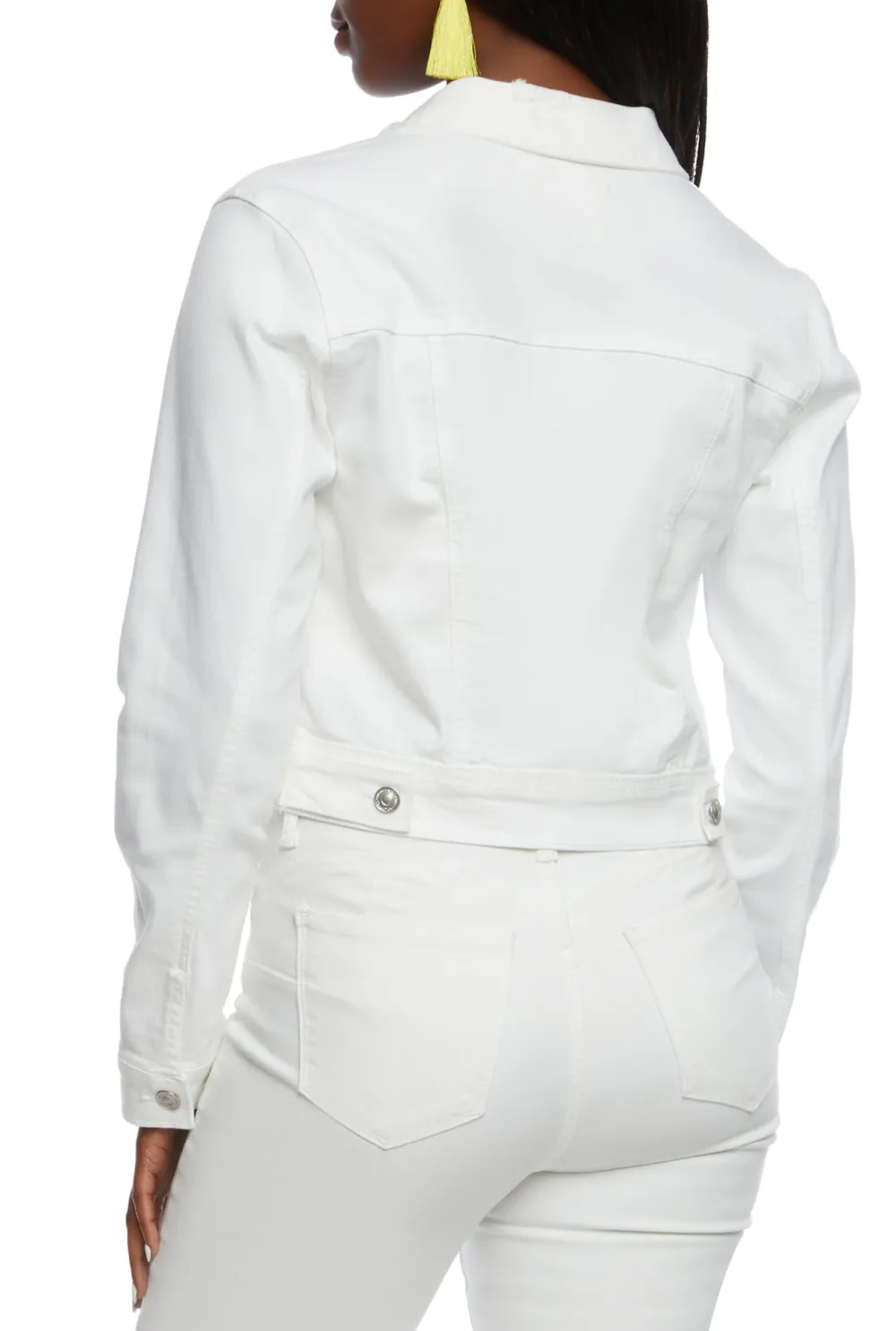 Short Fitting Denim Jacket