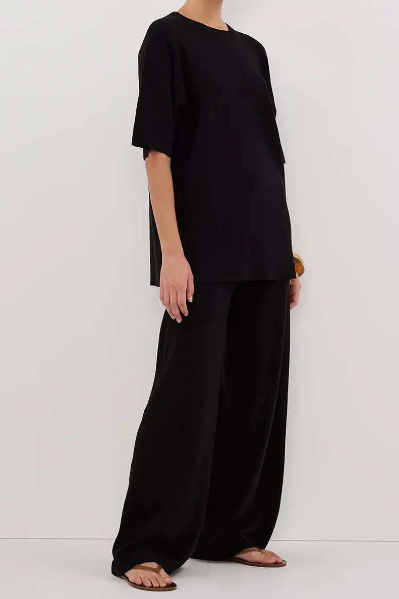 BLACK WIDE LEG KNIT PANT