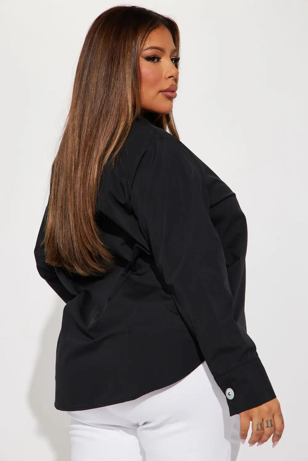 Manifesting Needs Poplin Shirt - Black