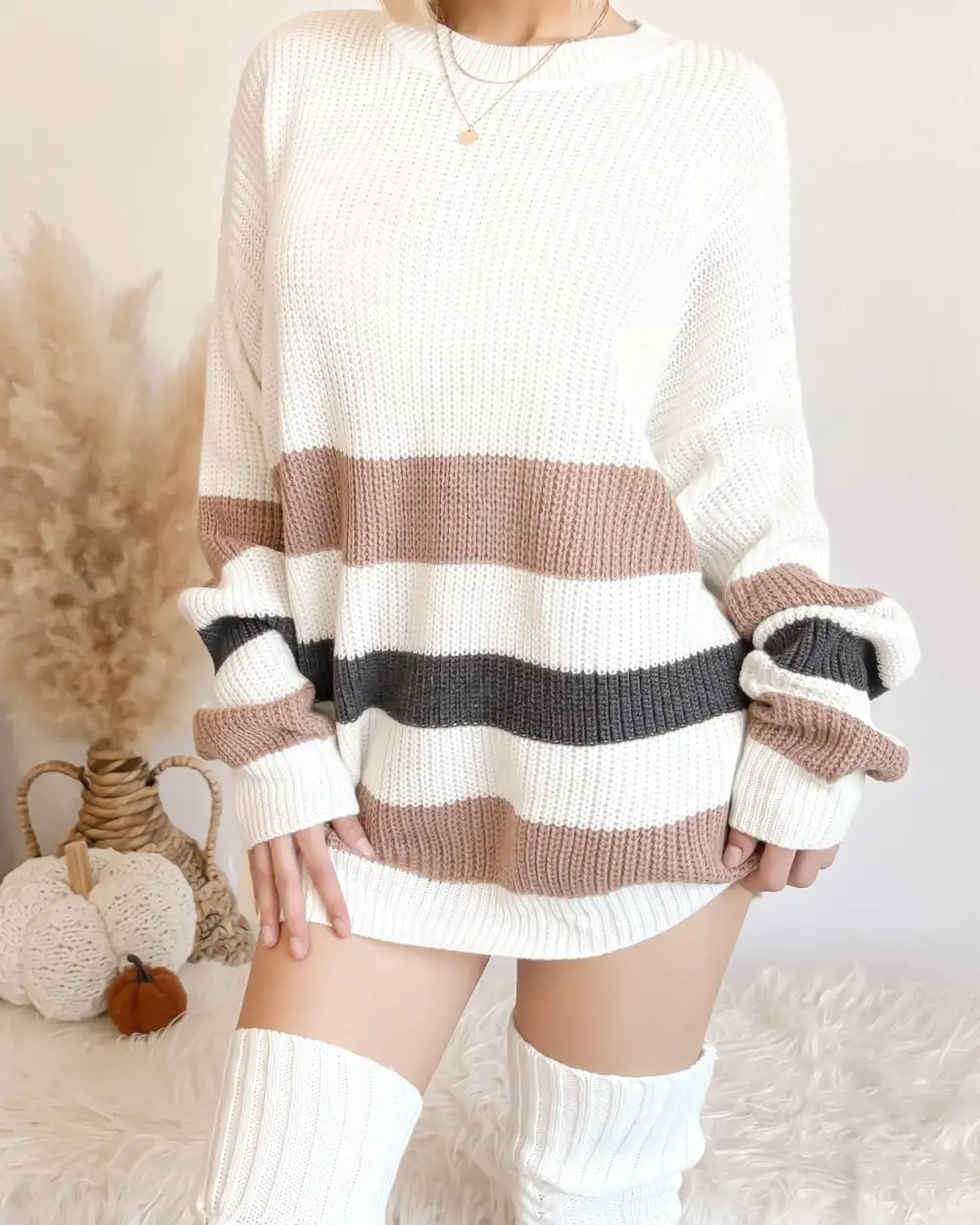 VINTAGE INSPIRED: HALLIE OVERSIZED KNIT SWEATER