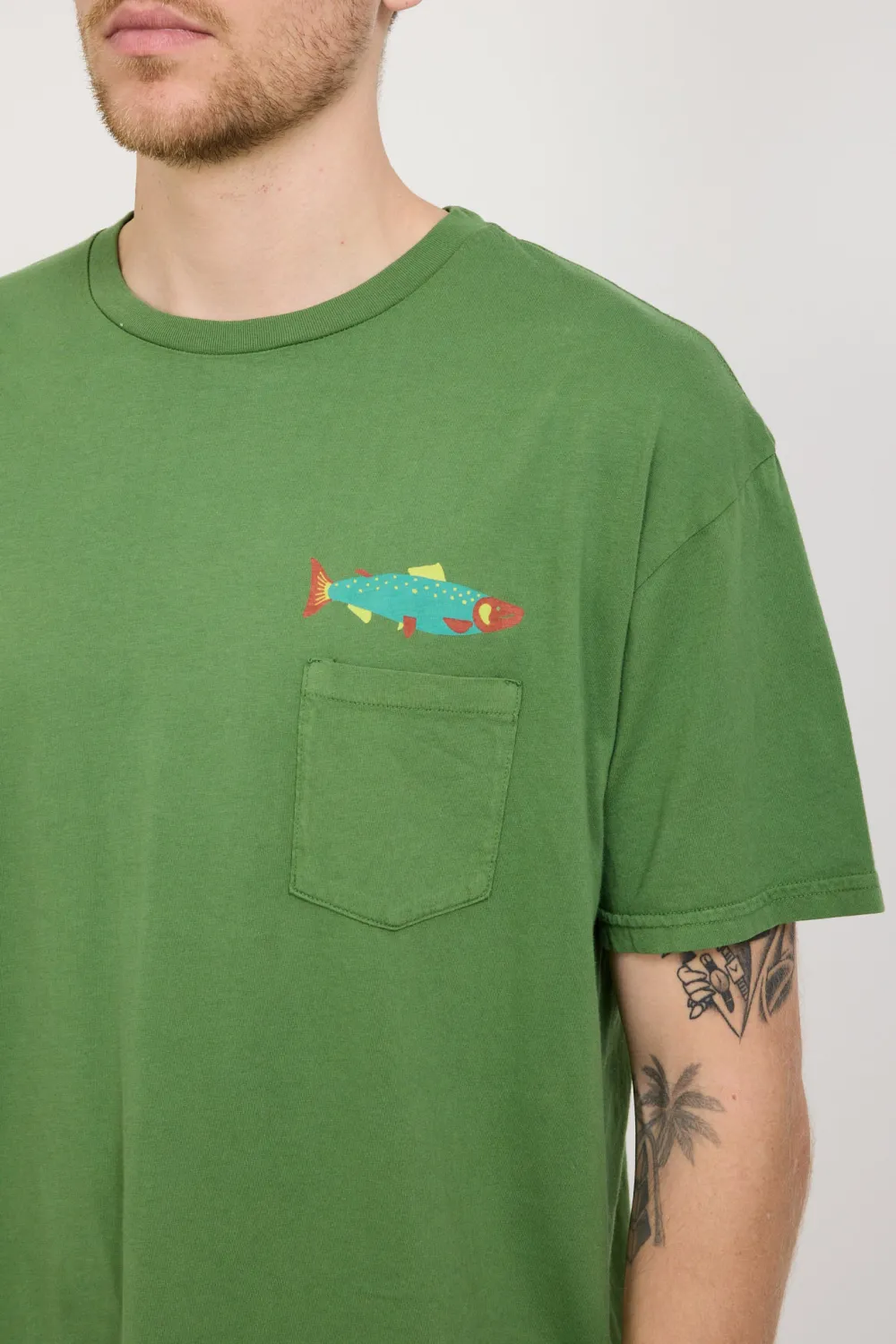 Hot Salmon Tee True Green