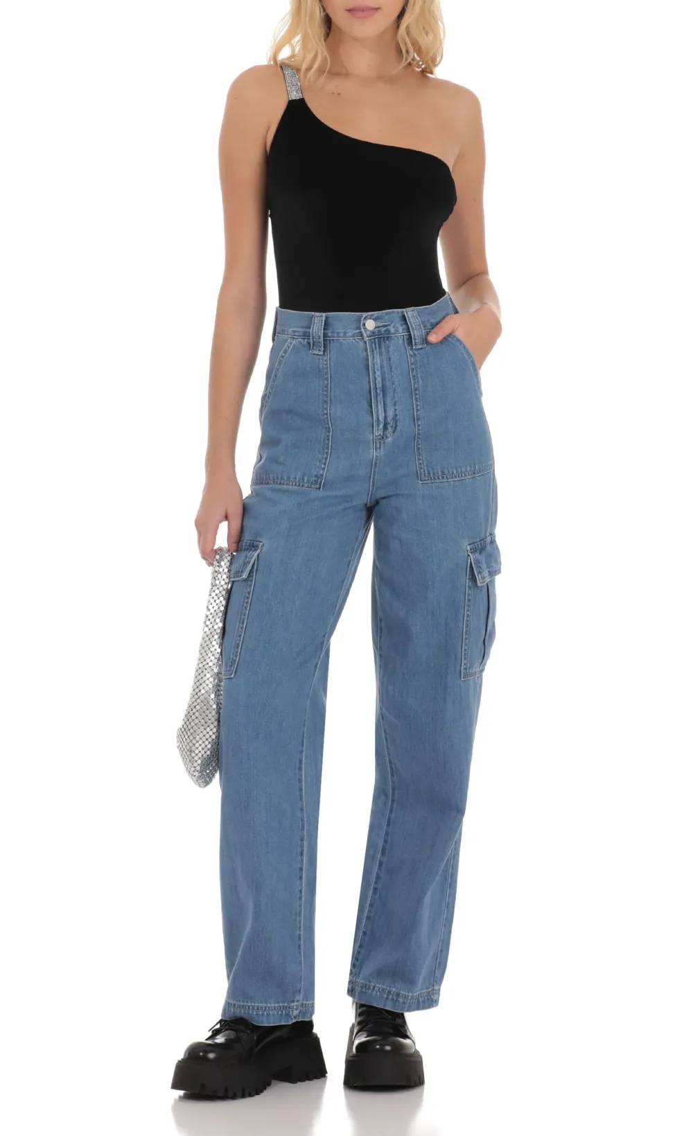 Wide Leg Cargo Jeans in Light Denim