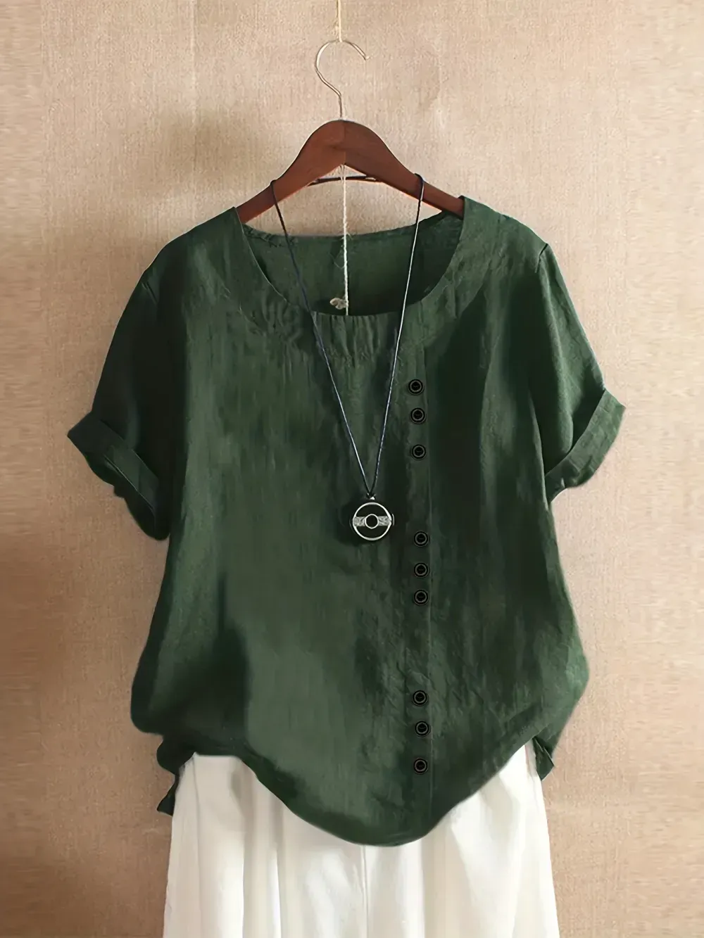 Plus Size Solid Button Decor Short Sleeve T-shirt, Women's Plus Casual Round Neck Tee