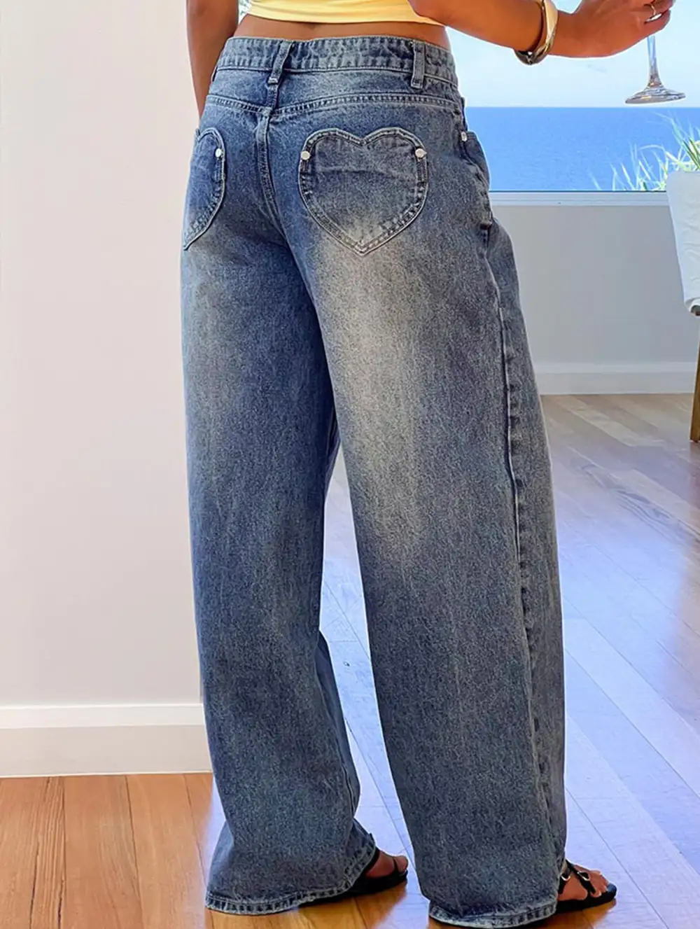 Retro Washed Heart Patterned Wide-Leg Jeans