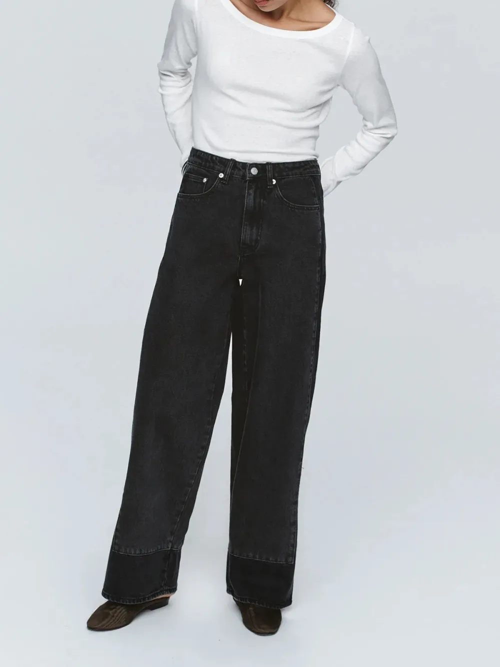 Casual Style Mid-Waist Jean Black