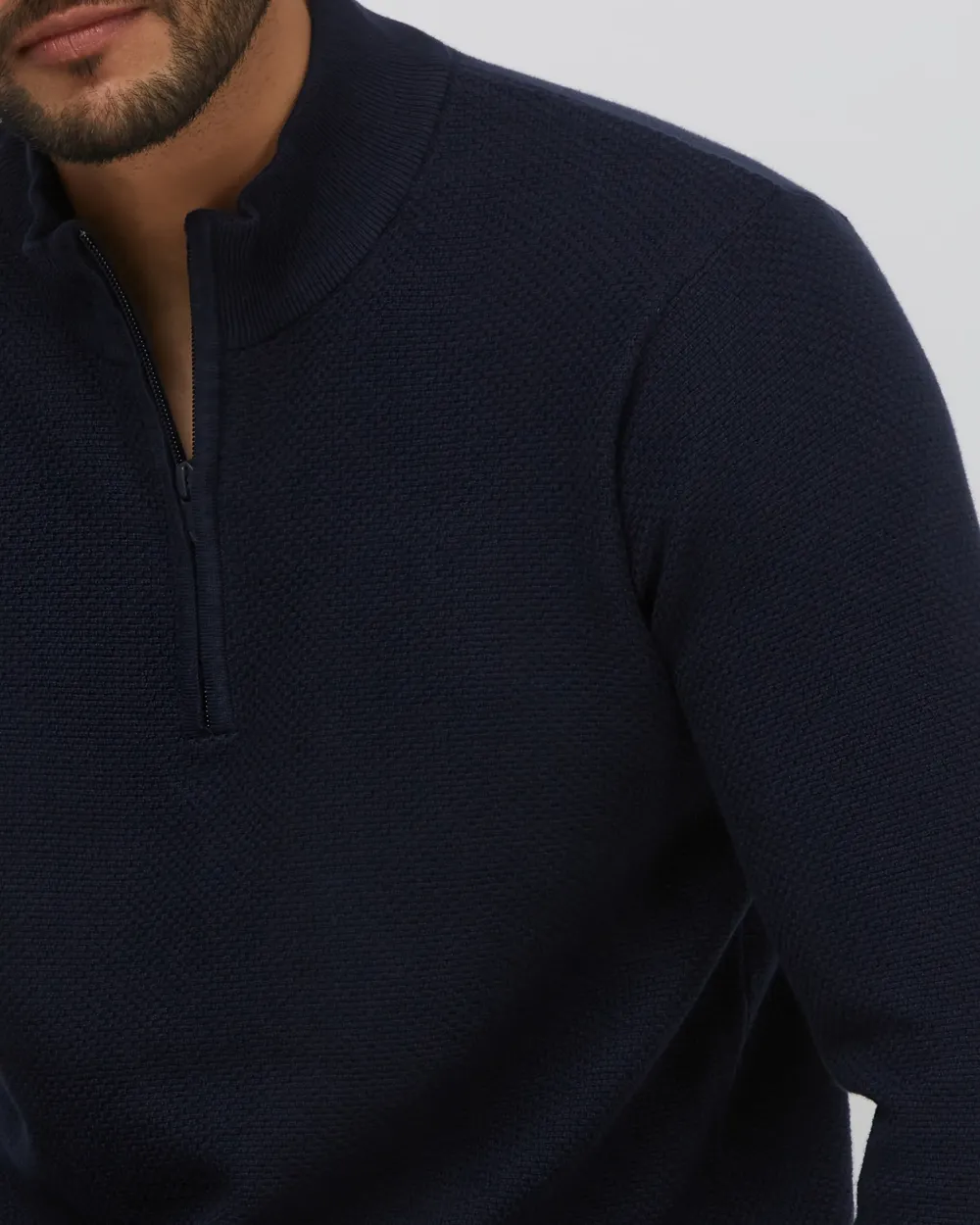 Comfortable Soft And Light-Skinned Slim Navy Sweater