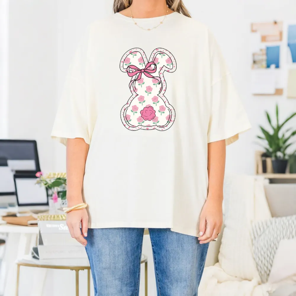 A Rabbit Outline Filled With Pink Rose Patterns, With A Pink Bow Tied Above The Ear. Cute And Sweet Style, Casual T-Shirt.