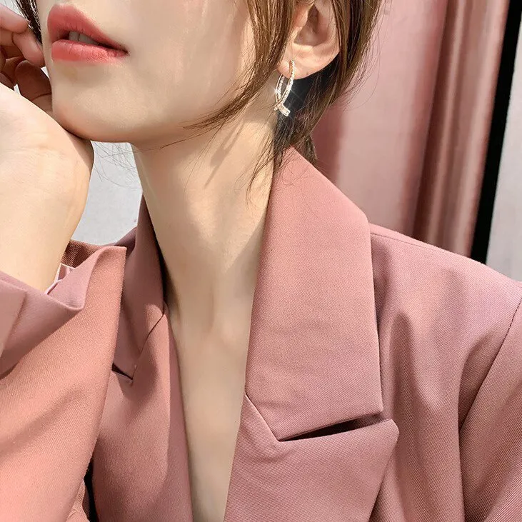 Cross Curved Earring