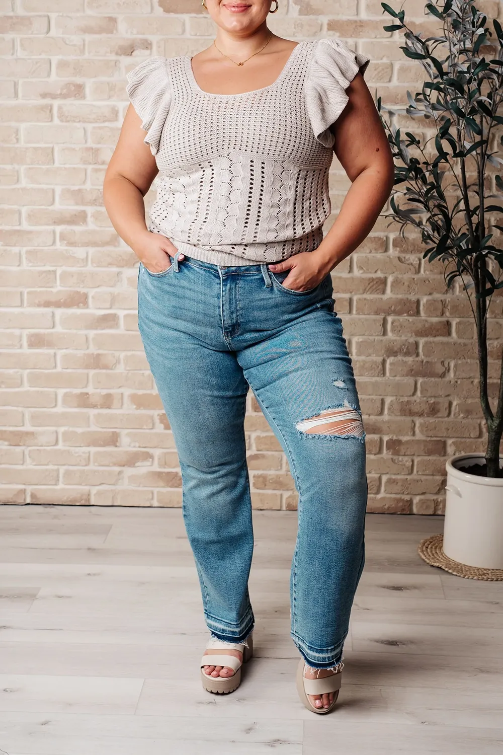 Lace Leaf Edge Light Grey Knit Sweater