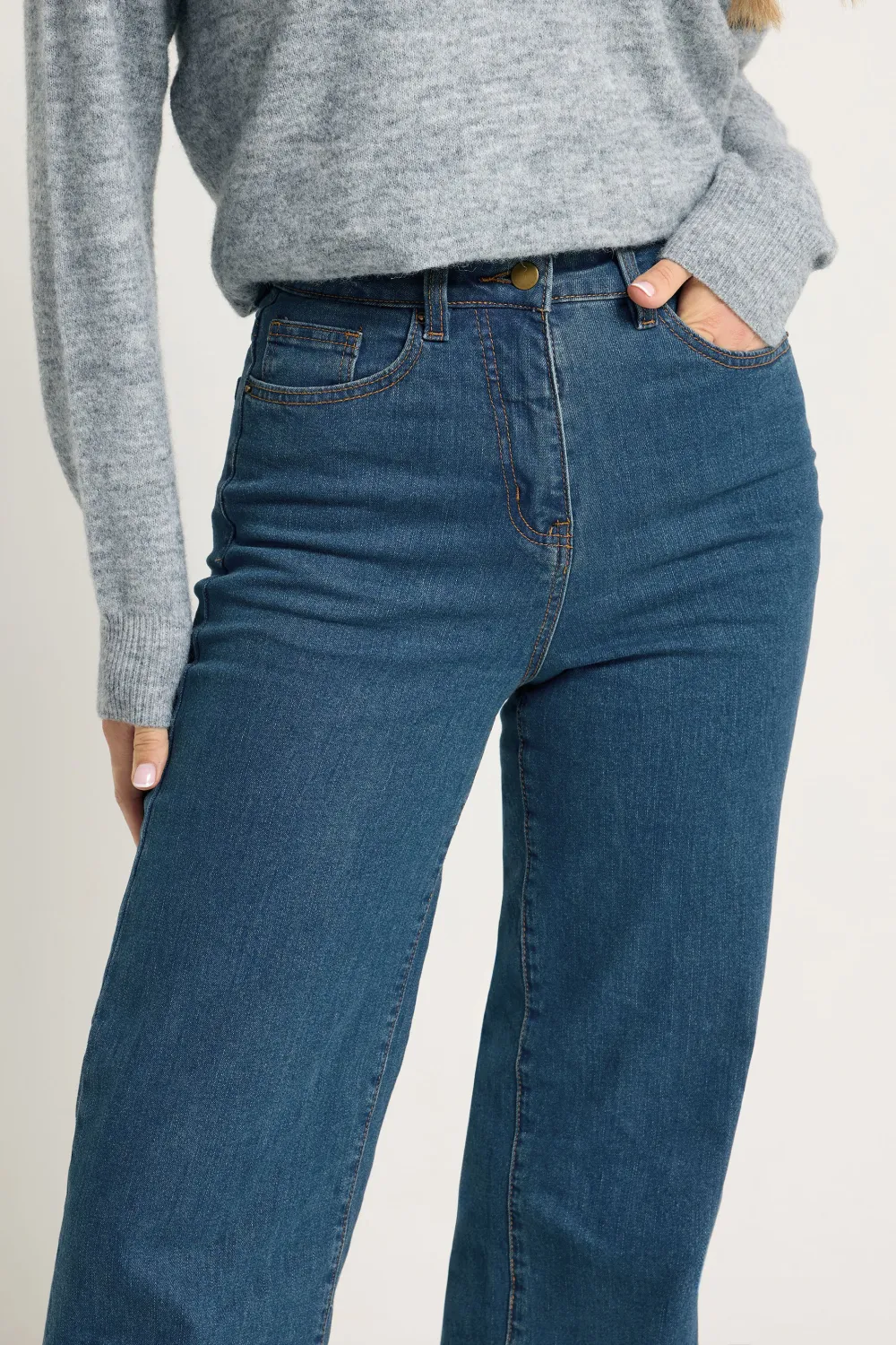 Front Zipper Jeans with Pockets