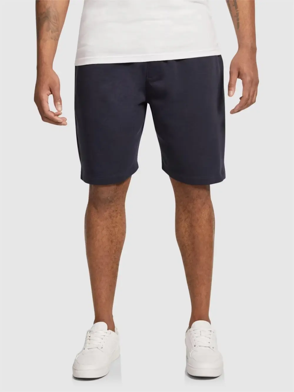 NAVY TRACK SHORT