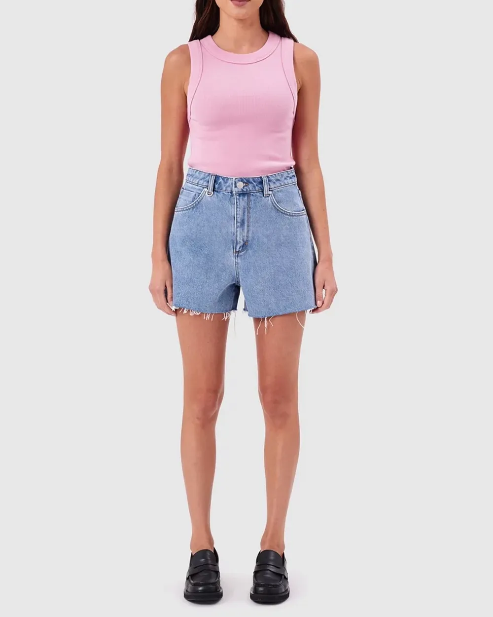 Plain white round neck striped vest