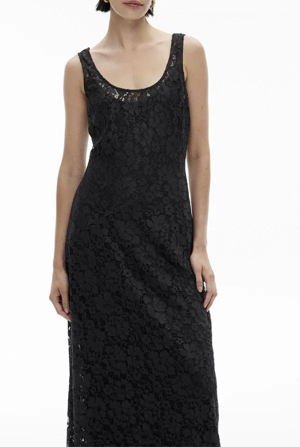 Round Neck Lace Cutout Long Dress
