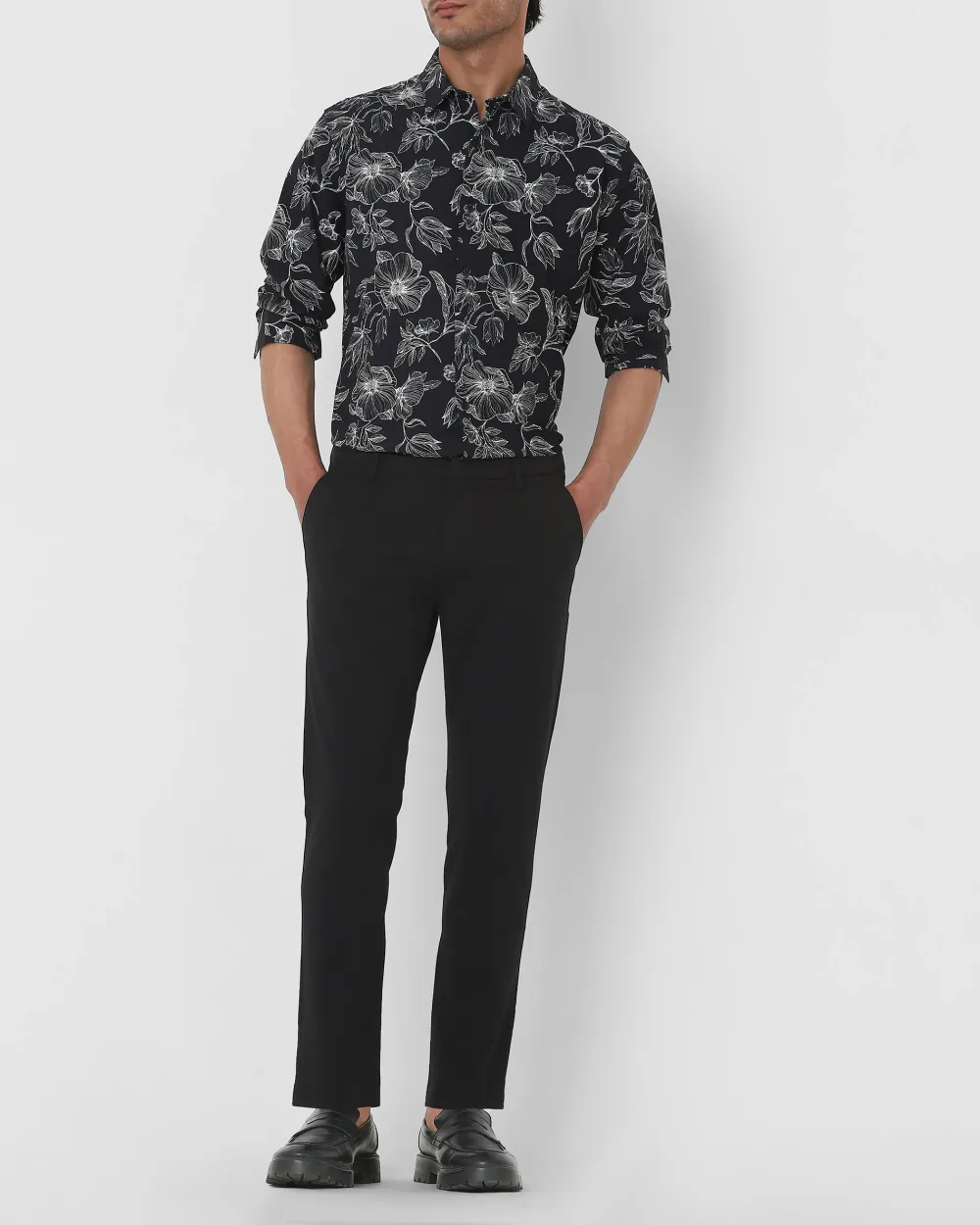 Classic Daily Slim-Fit Straight-Leg Black Trousers