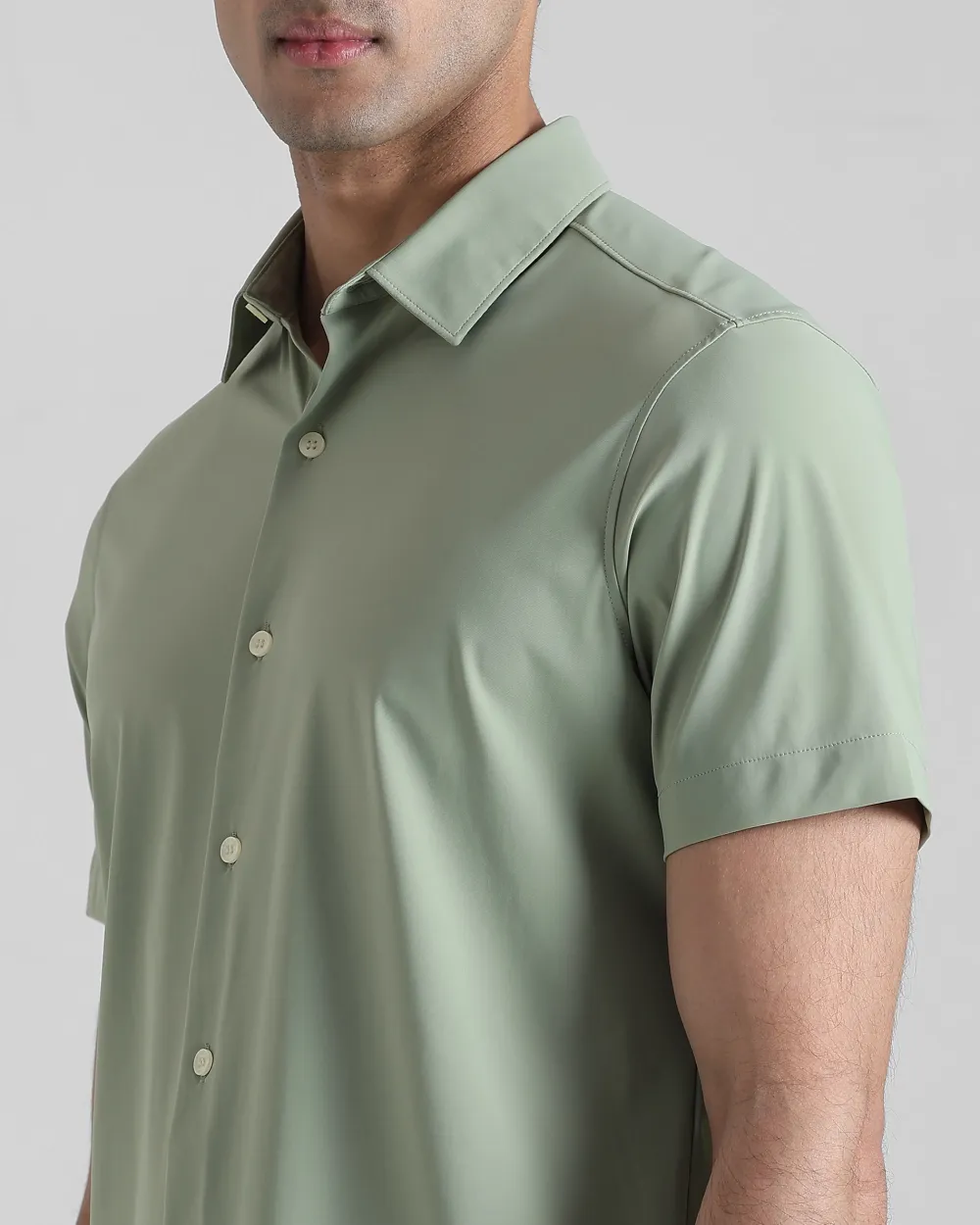 Leisure Simple Slim-Fit Breathable Sage Shirt