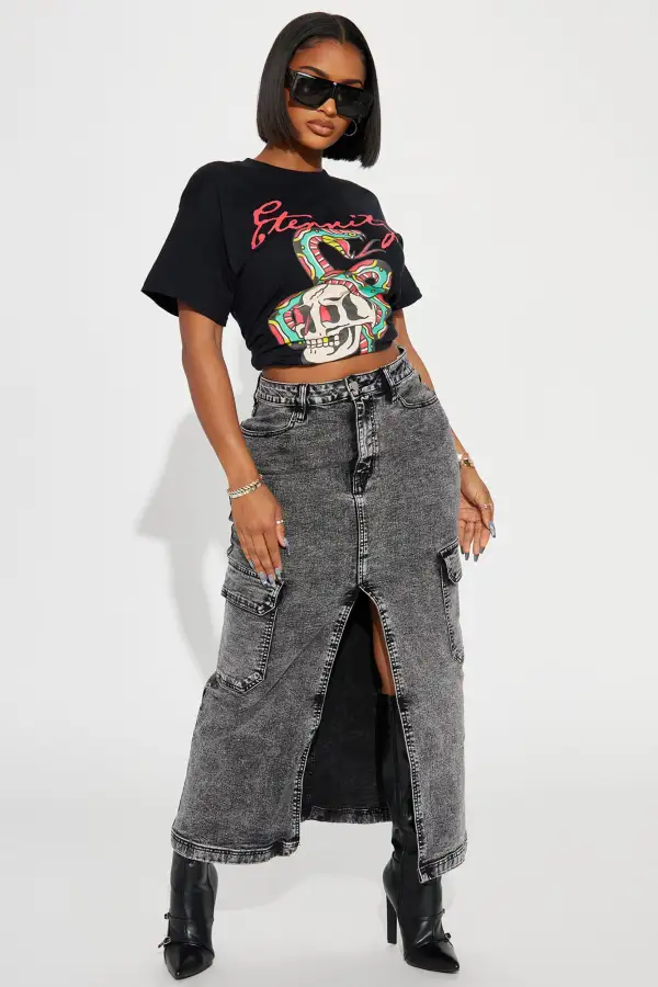 Gate To Eternity Graphic Tshirt - Black