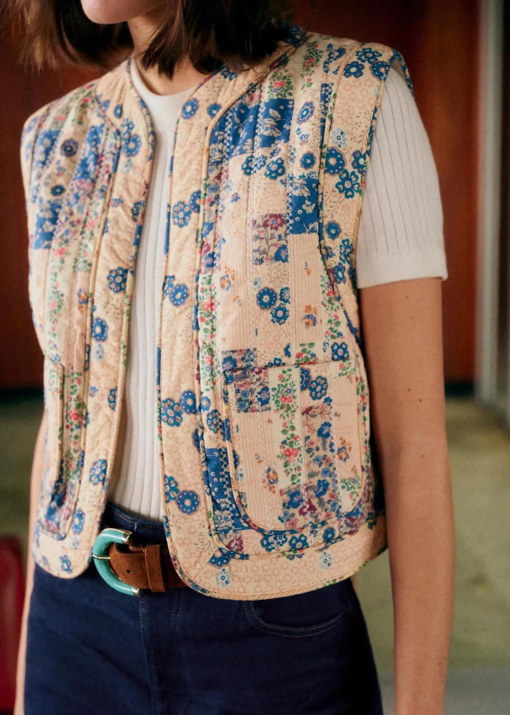 Cropped Sleeveless Printed Quilted Jacket