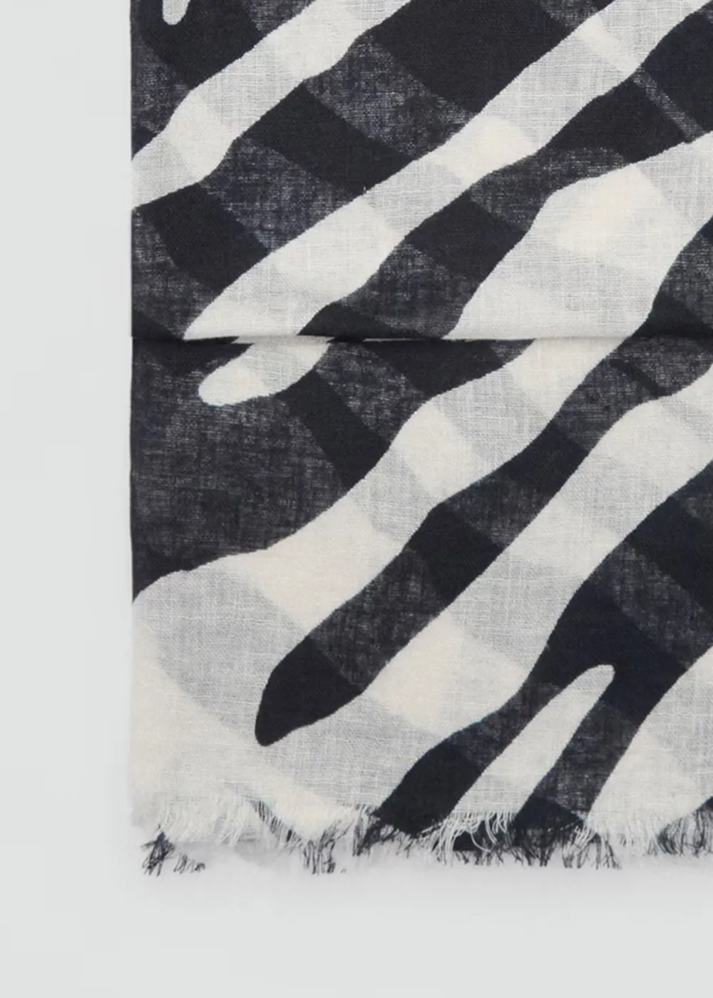 Black Casual Style Zebra  Print  Scarf