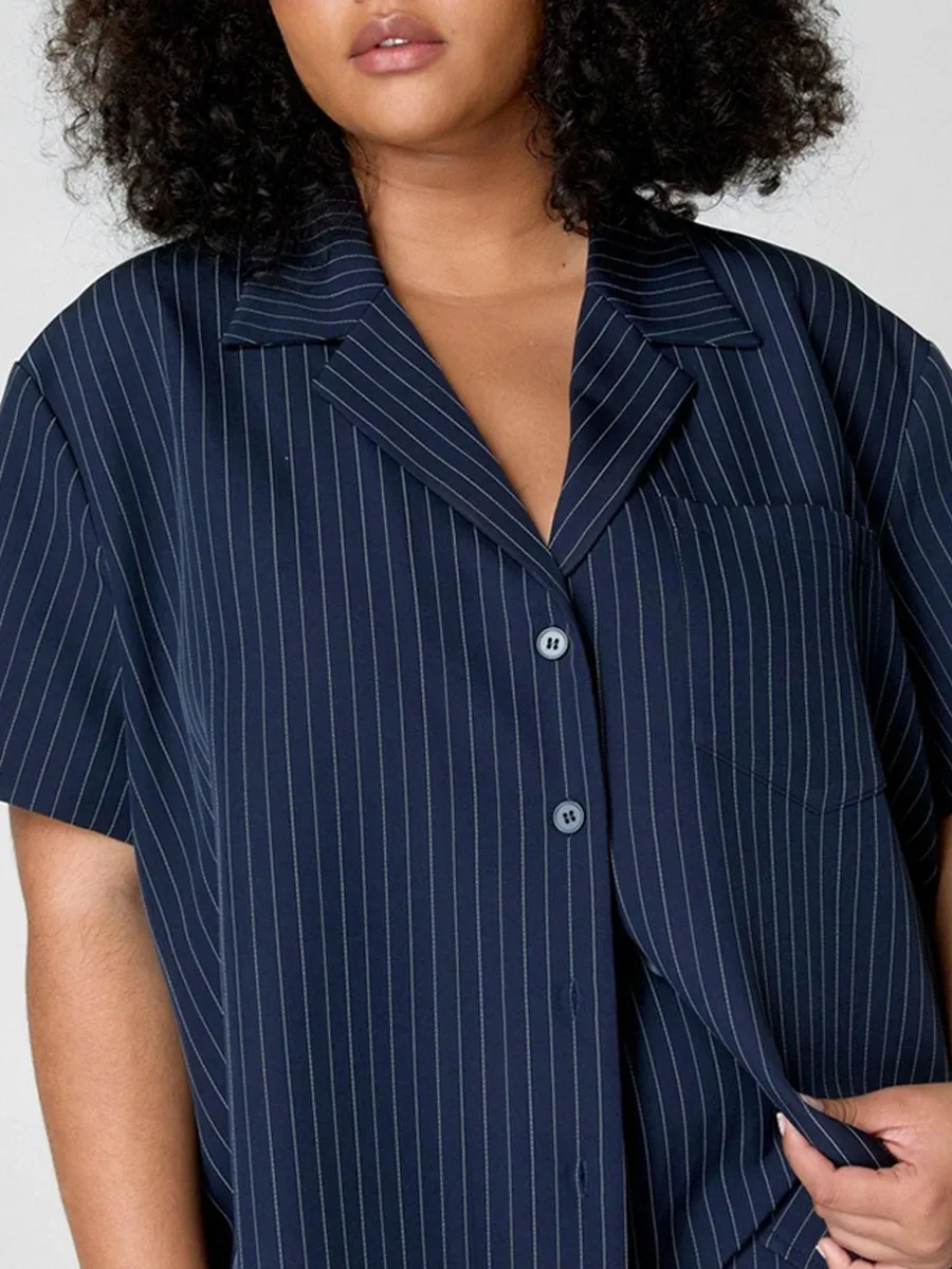 Women'S Minimalist Navy Pinstripe Short-Sleeve Shirt