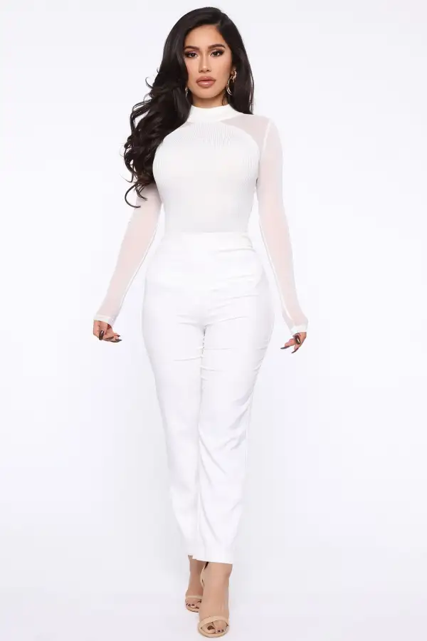 Leave It To Your Imagination Sweater - Ivory