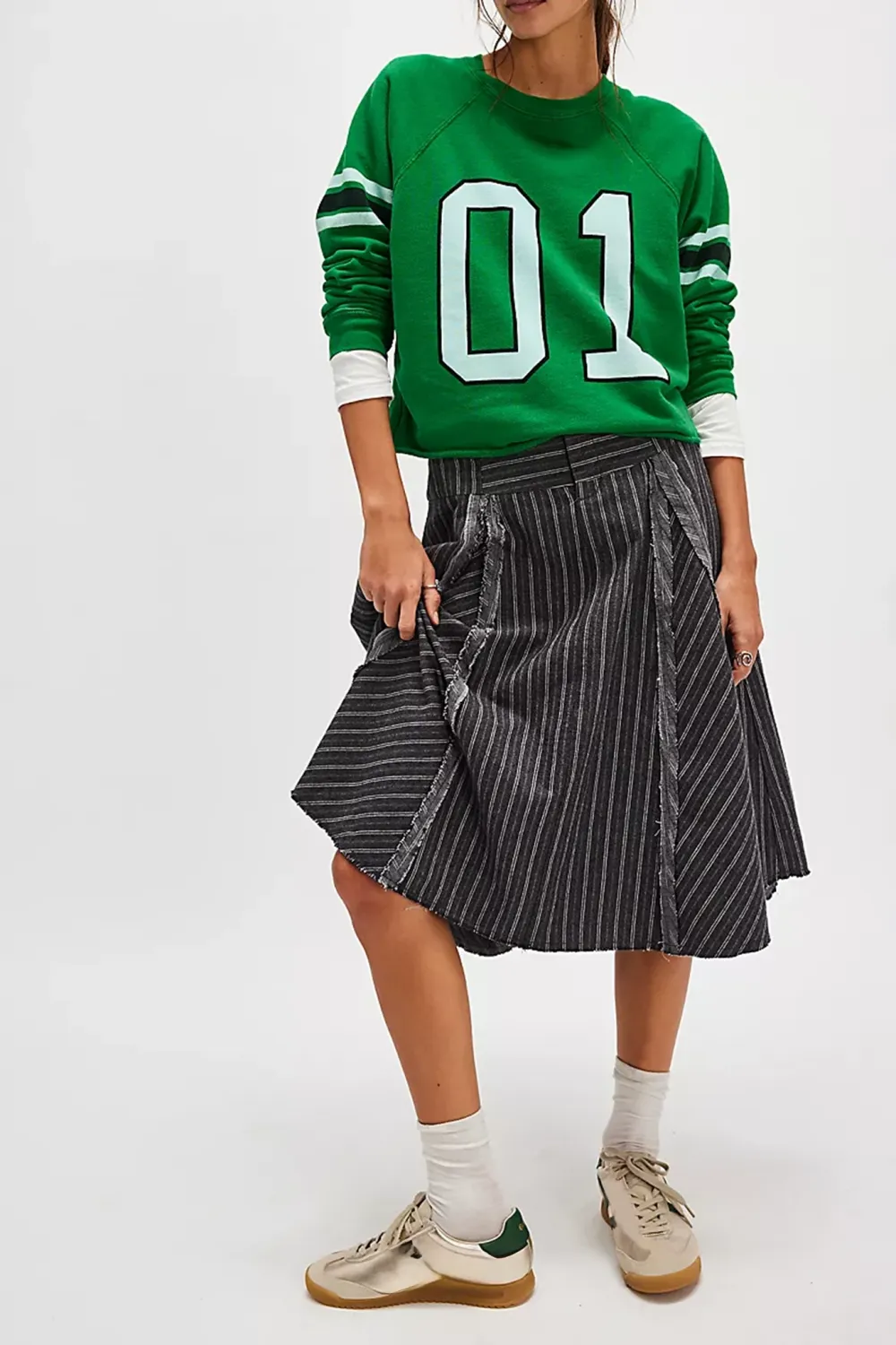 Number Print Raglan Sleeve Sweatshirt