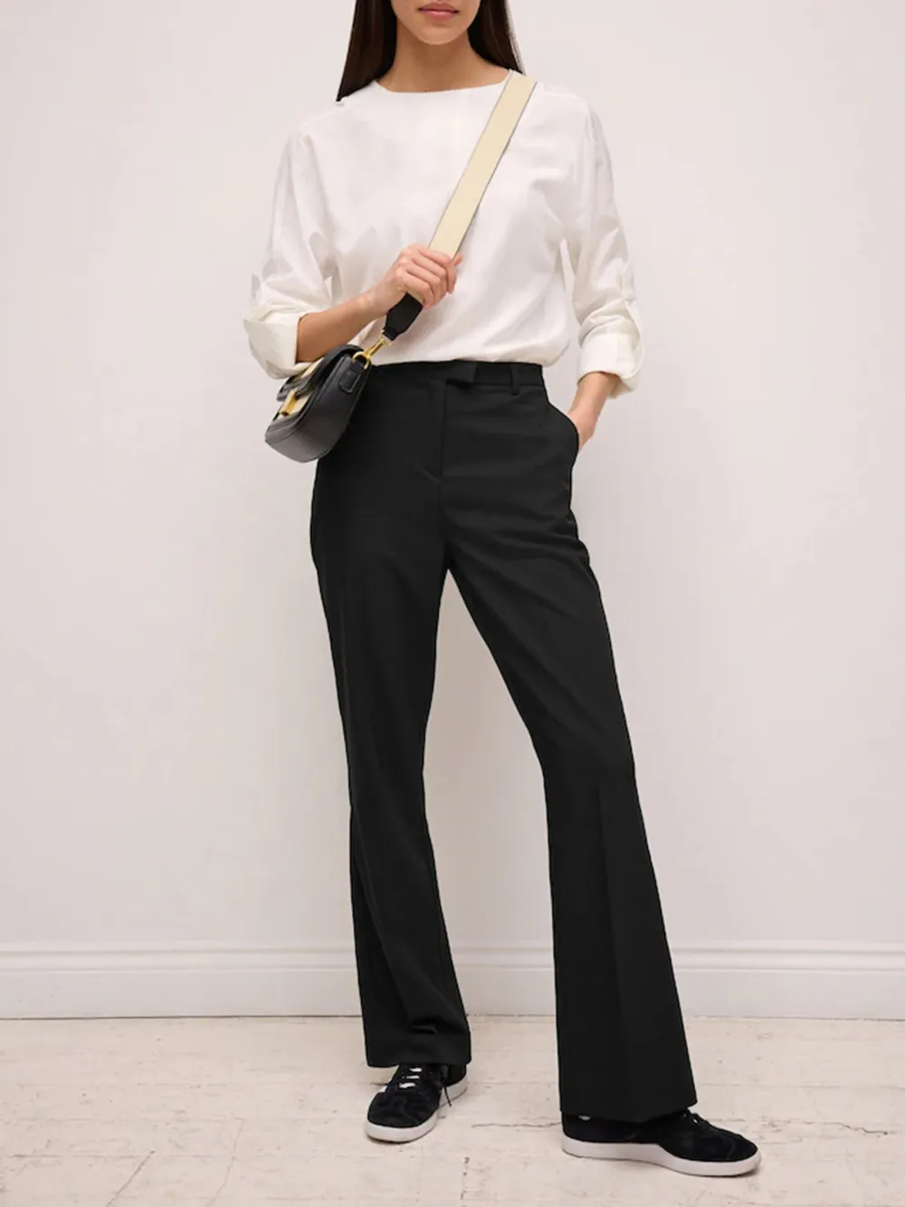 Black Custom Elastic Trumpet Pants