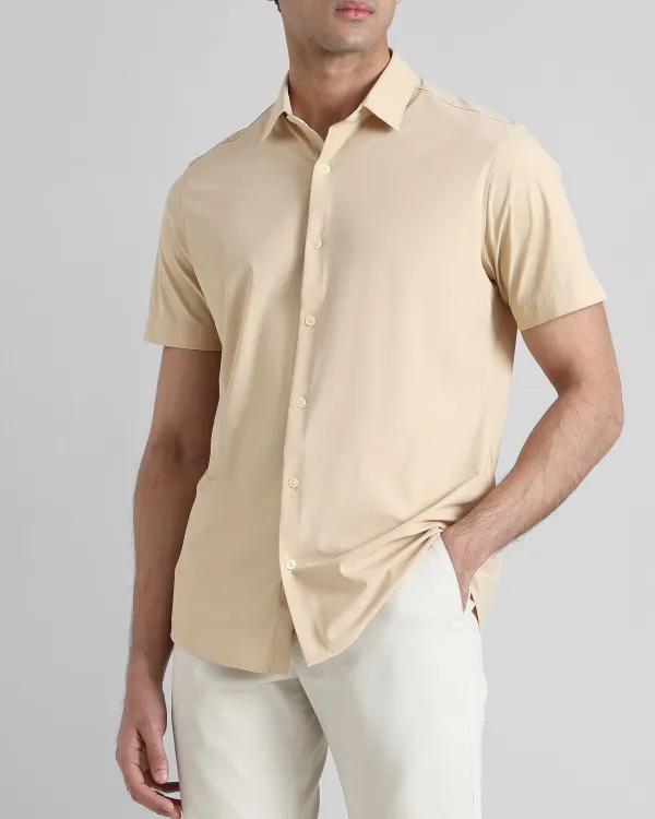 Leisure Simple Slim-Fit Breathable Beige Shirt