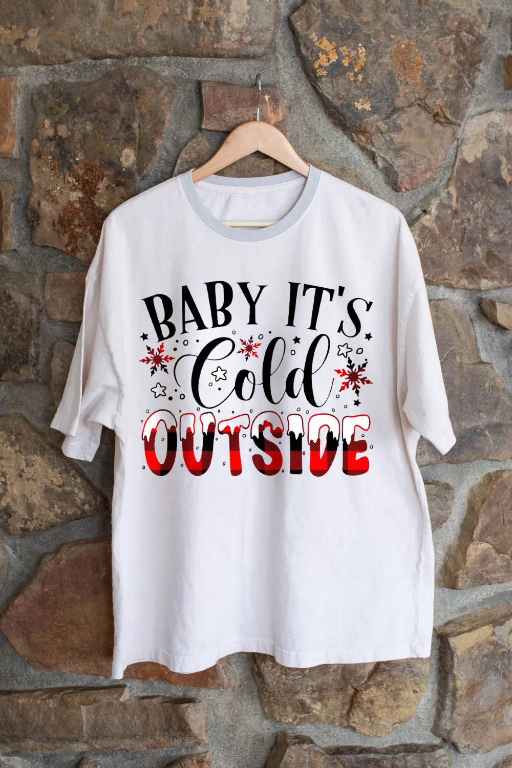 Cold Outside - Slogan Printed Tee