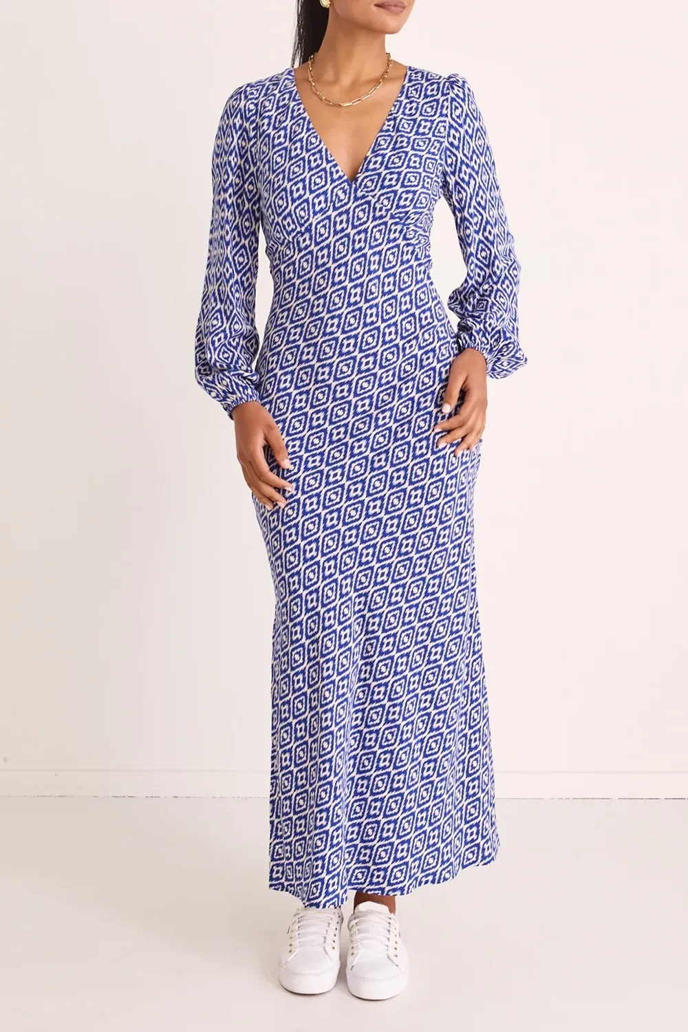 Blue Print Long - Sleeve Maxi Dress