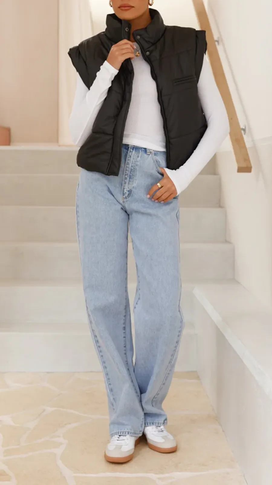 Cropped Puffer Vest - Black