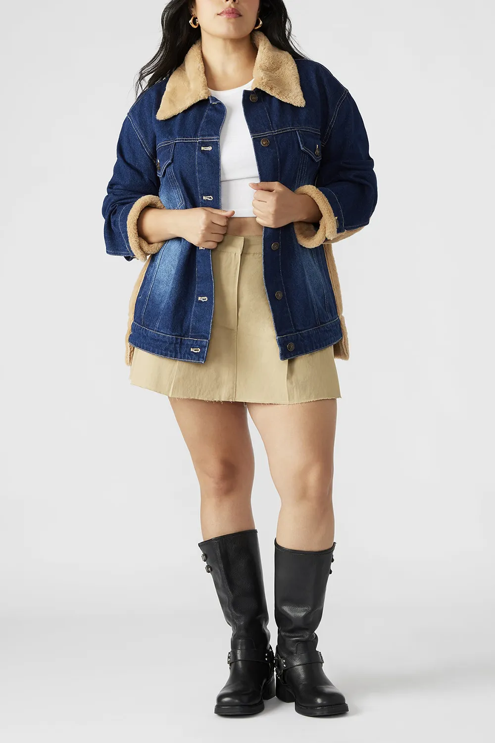 OVERSIZED DENIM JACKET