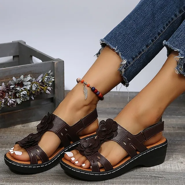 Women's Sandals Wedge Sandals Ankle Strap Sandals Outdoor Daily Summer Flower Cuban Heel Open Toe Vintage Casual Faux Leather Patent Leather Magic Tape Solid Color Dark Brown Black White