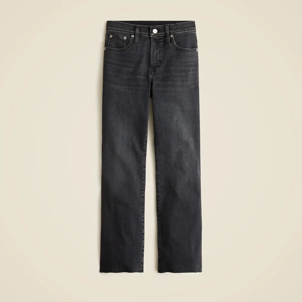 Mid-Rise Stretch Cropped Kickout Jeans