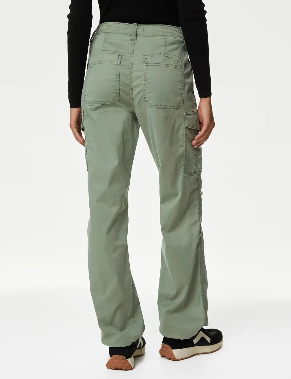 Straight Leg Trousers with Pocket