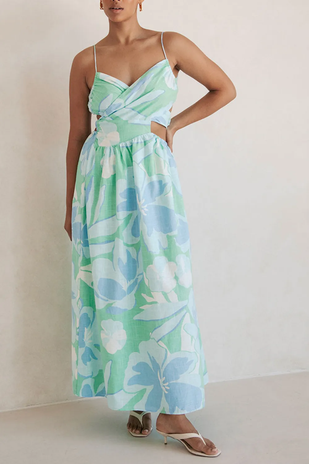 Floral Print Spaghetti Strap Cut Out Midi Dress