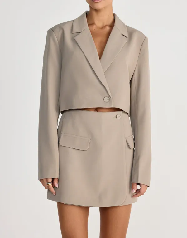 Intellectual Classic Short Suit Jacket