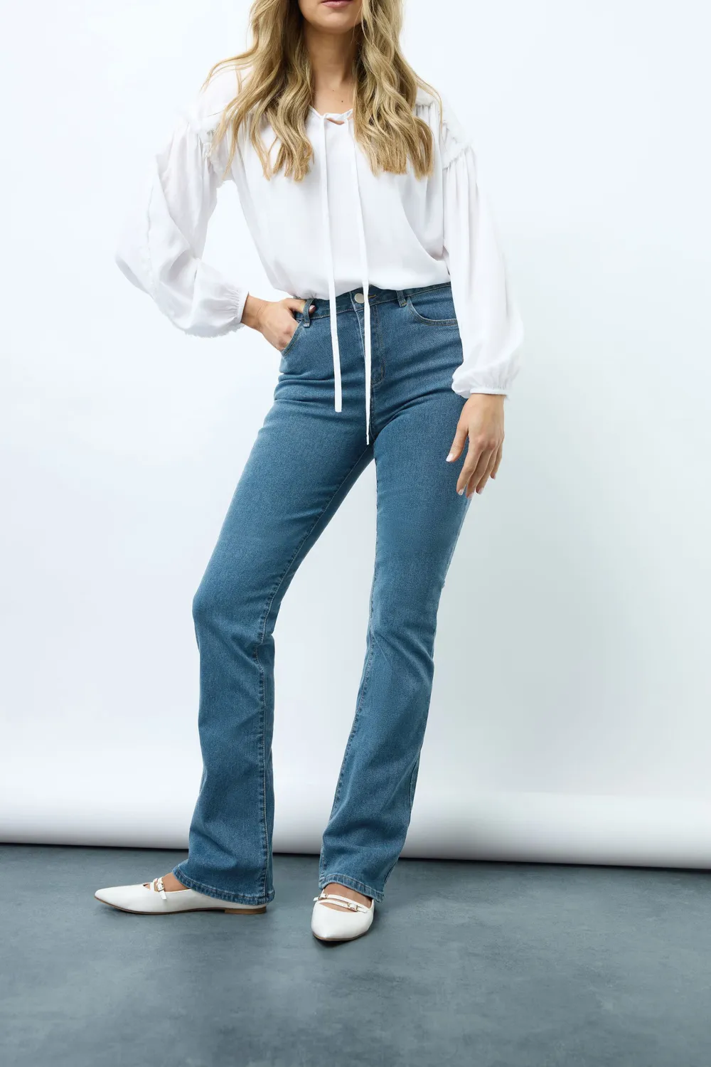 Women's Casual Bootcut Jeans