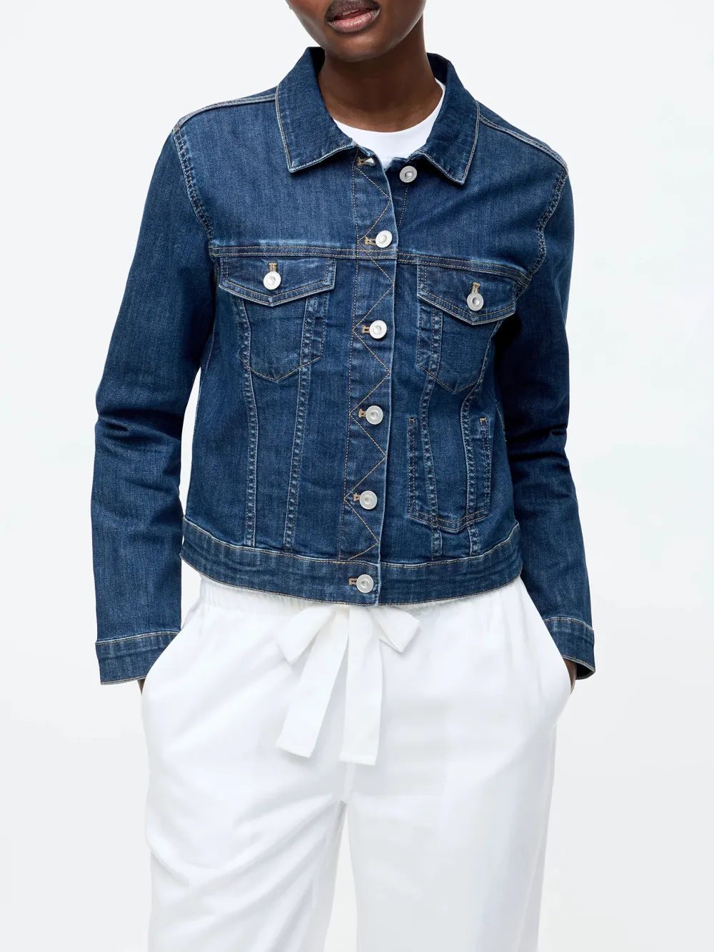 Classic Versatile Short Denim Jacket
