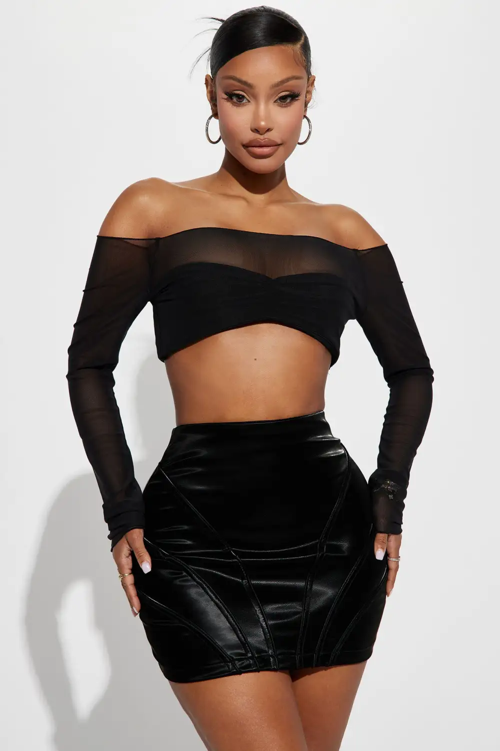 She's Sweet Mesh Top - Black