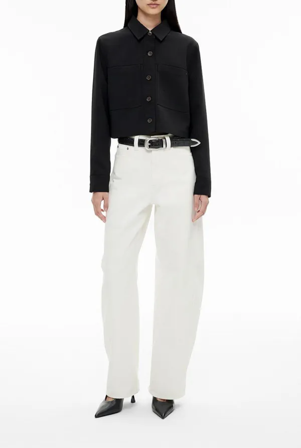 Simple And Fashionable Black Button-Down Shirt