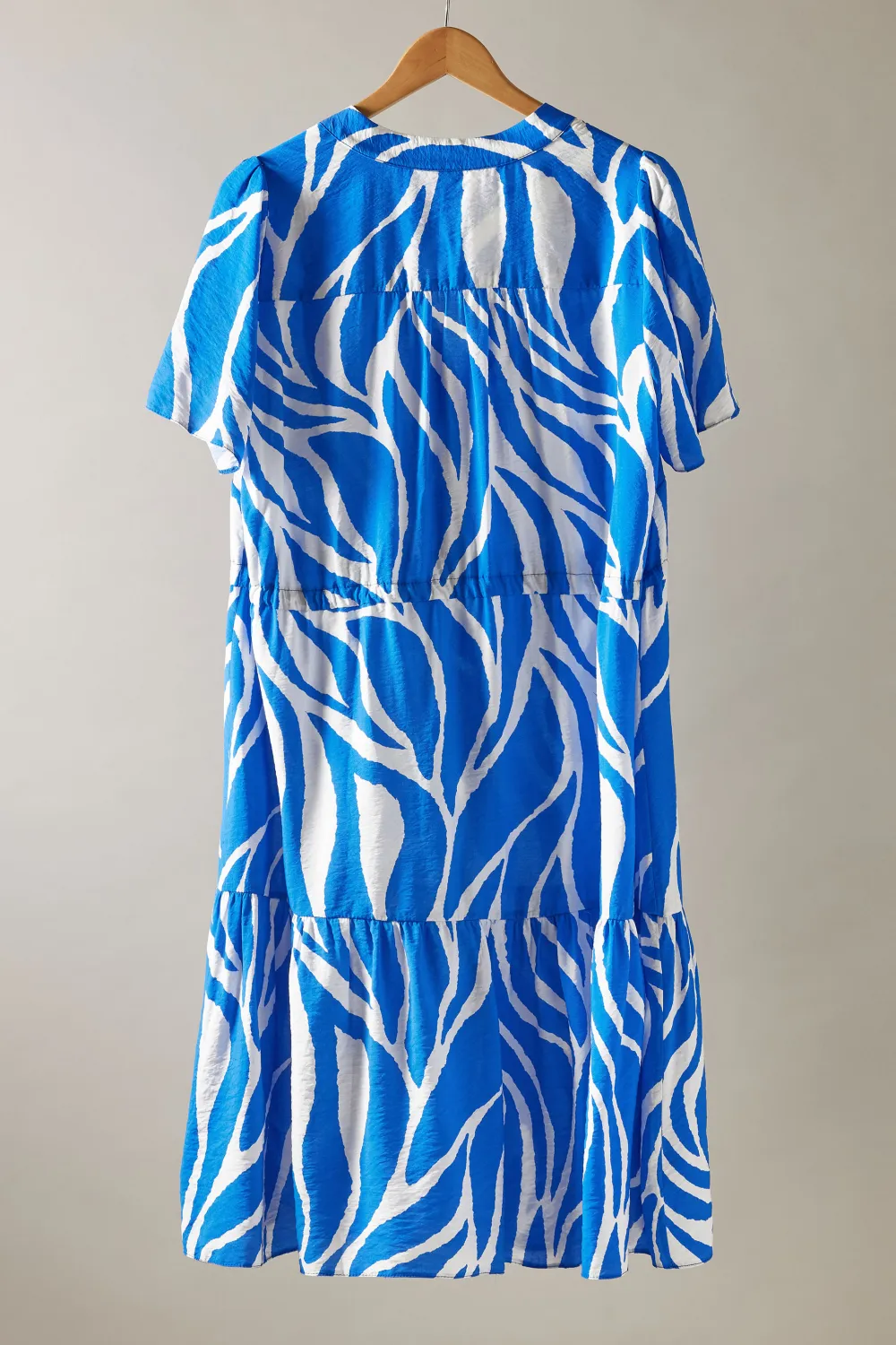 EVANS Curve Blue Abstract Print Midi Shirt Dress
