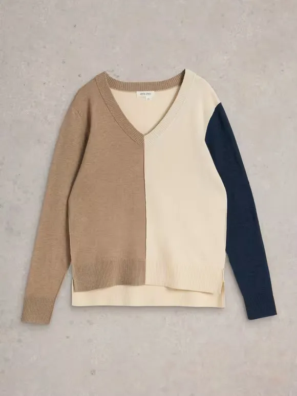 Long Sleeve V-Neck Jumper